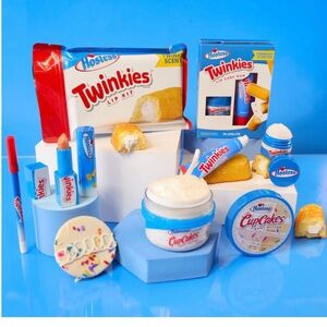 Glamlite Hostess Collection - Makeup and Body Butter,  Lip Kits NWT